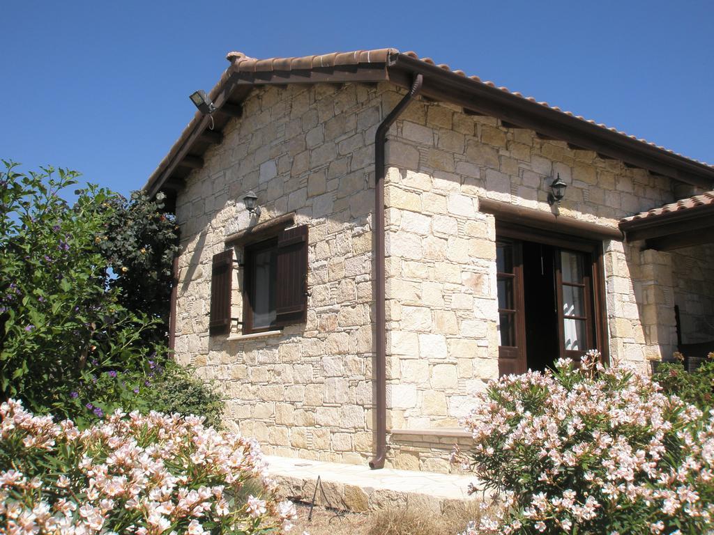 Paradise Traditional House Maroni Exterior foto